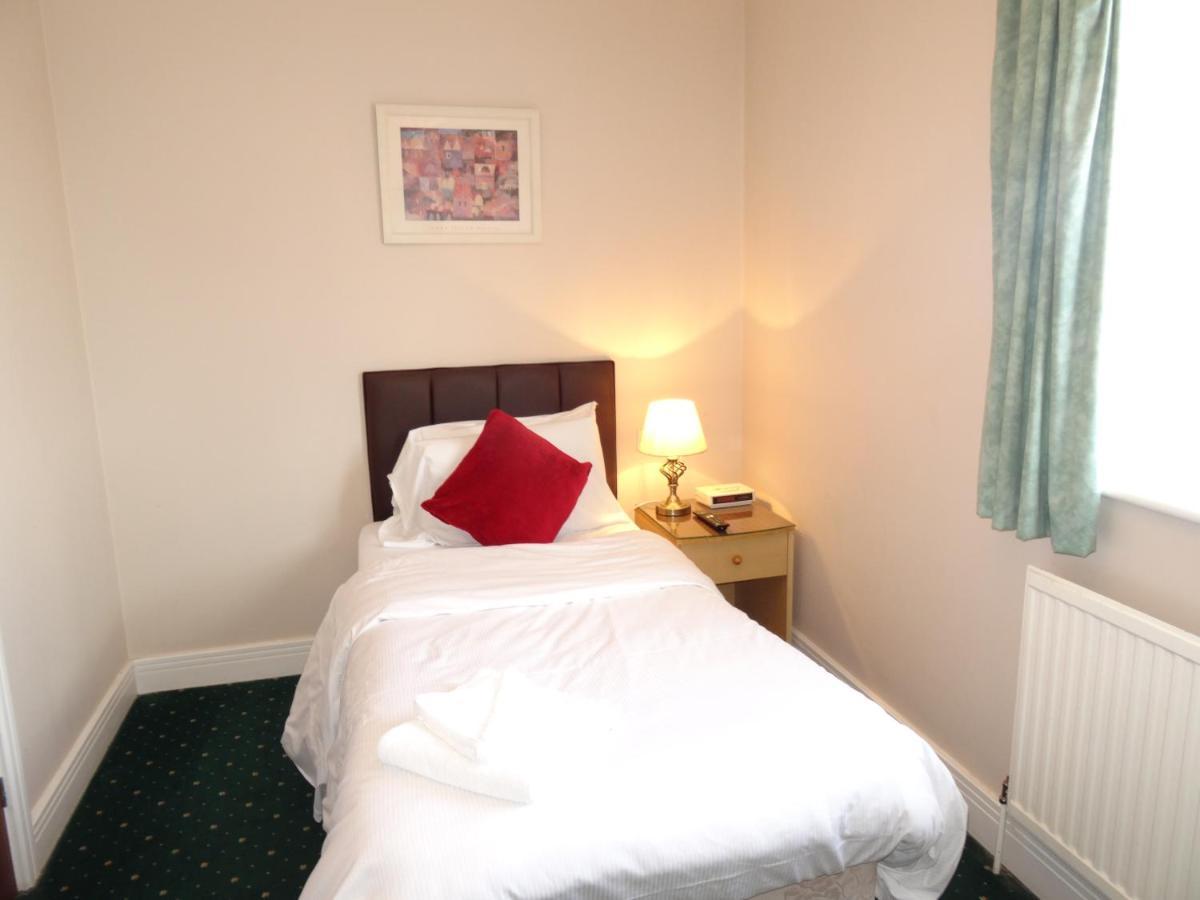 Single Room,1006544770:JPEG